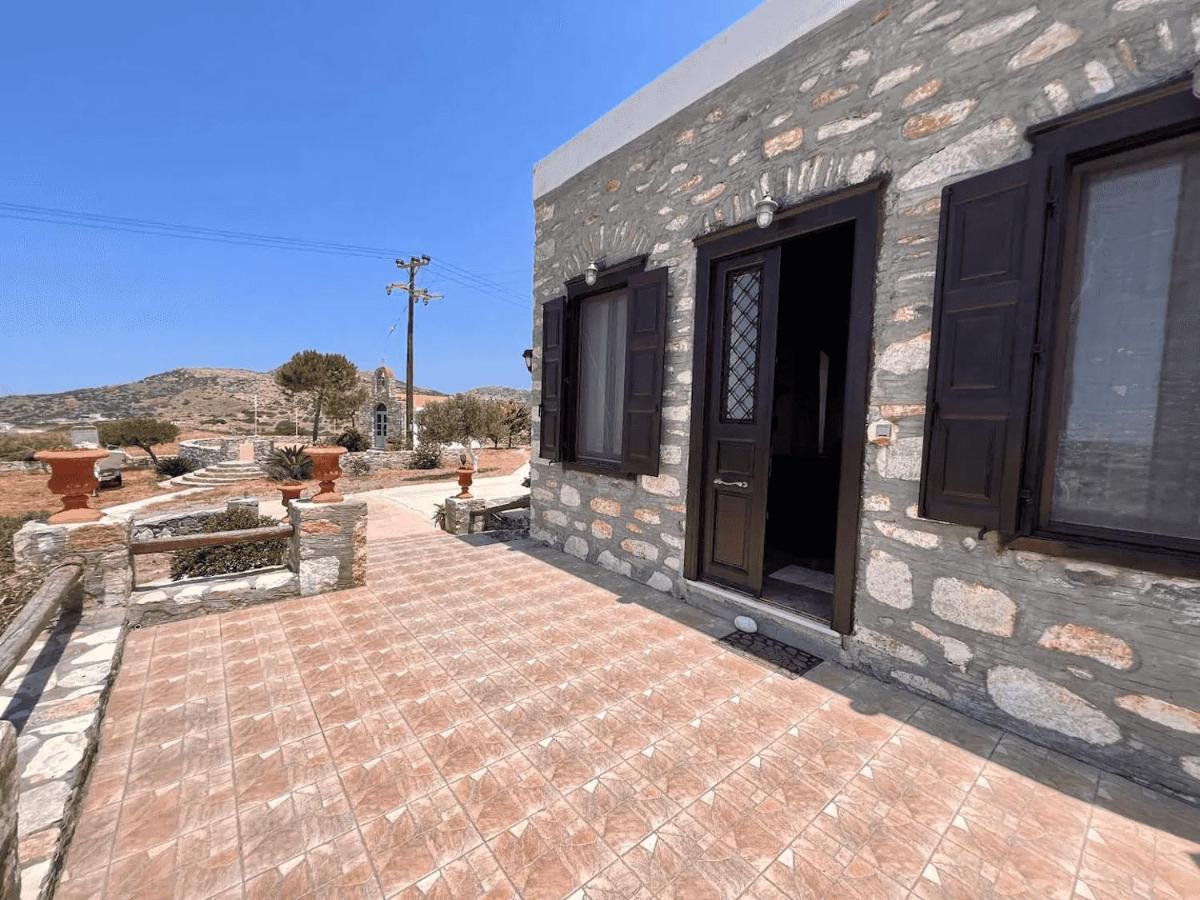 Πέτρινο Εξοχικό Σπίτι Στη Σύρο Agros  Buitenkant foto