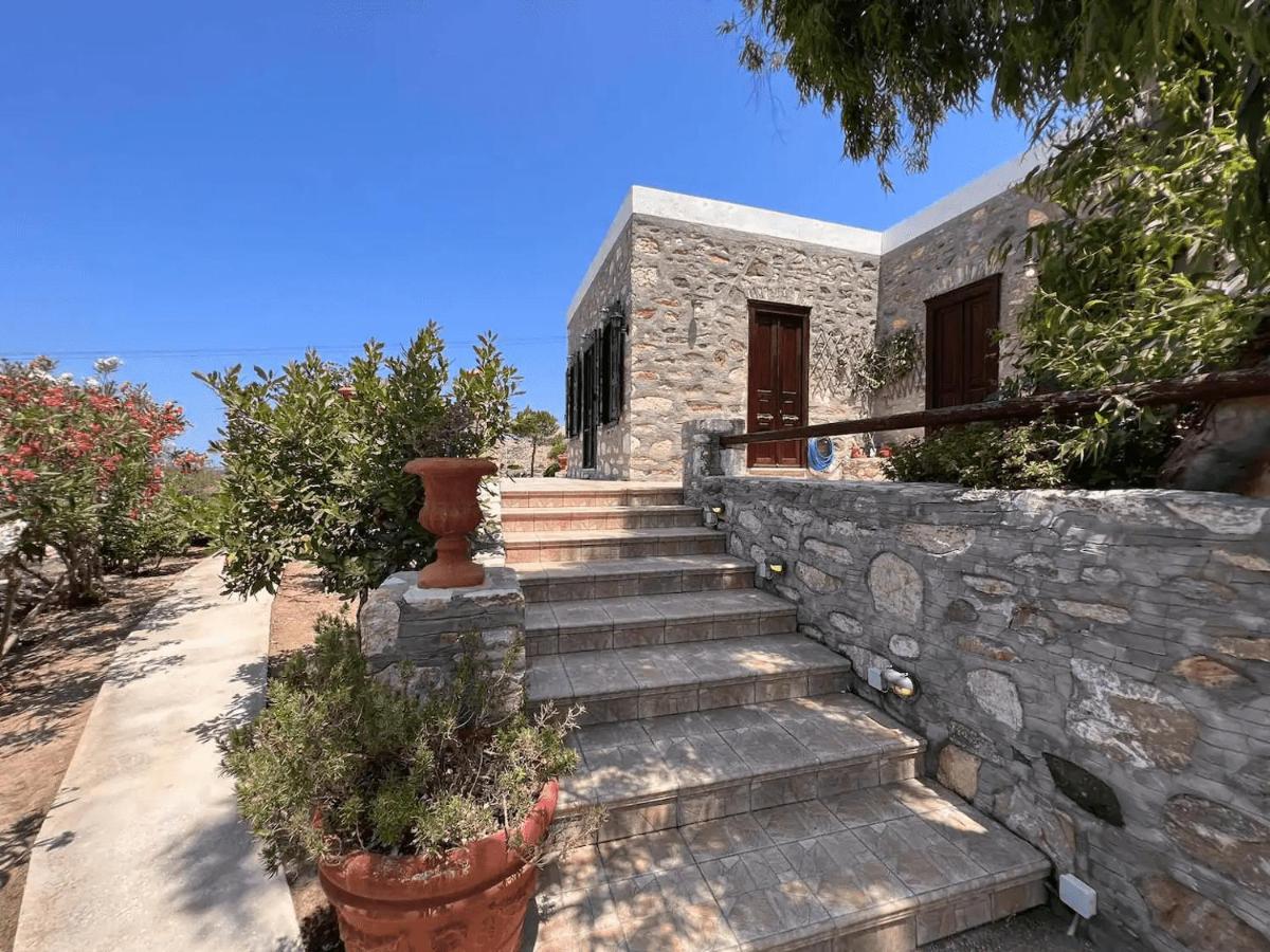 Πέτρινο Εξοχικό Σπίτι Στη Σύρο Agros  Buitenkant foto