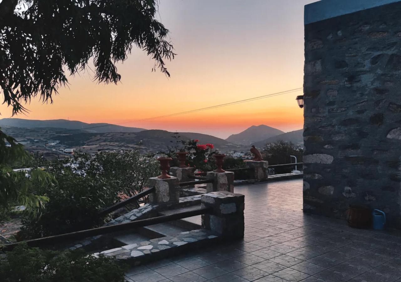 Πέτρινο Εξοχικό Σπίτι Στη Σύρο Agros  Buitenkant foto